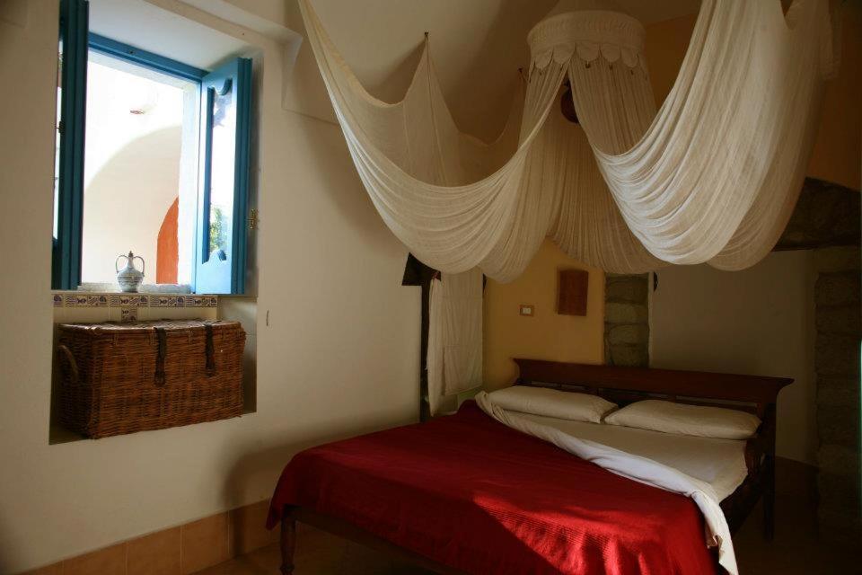 Dimora Coloniale B&B Forio di Ischia Eksteriør billede