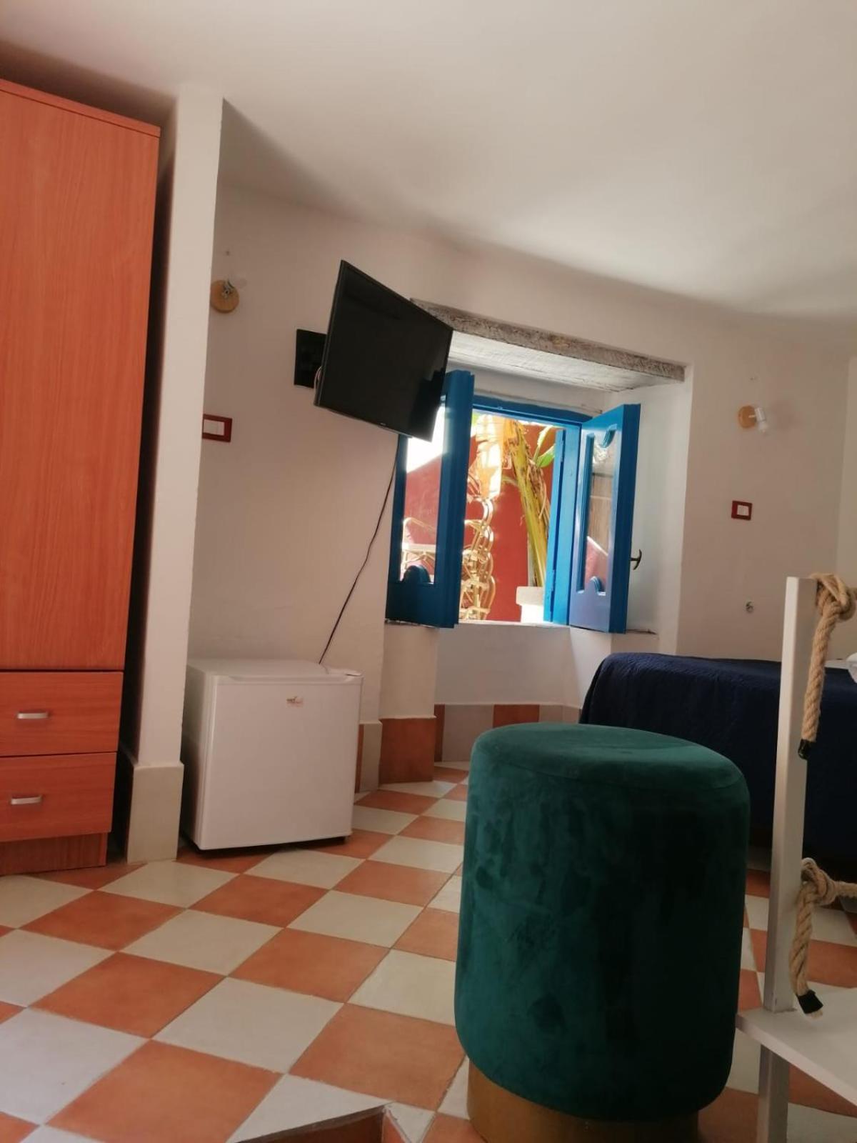 Dimora Coloniale B&B Forio di Ischia Eksteriør billede